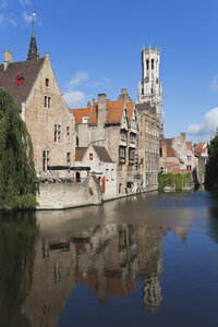 Belgien, Brügge, Blick auf den Belfriedturm - GW002252