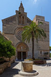 Spanien, Mallorca, Blick auf die Kirche von St. Jaume - AMF000328