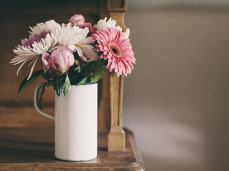 Bouquet of summer flowers on table, close up - ECF000221