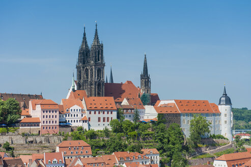 Deutschland, Sachsen, Ansicht der Altstadt von Meißen - MJF000233