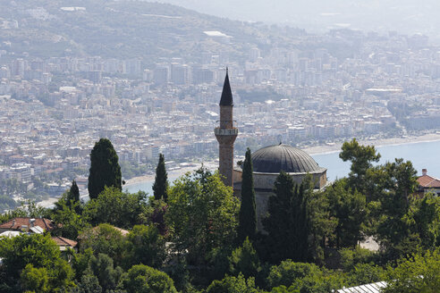 Türkei, Alanya, Blick auf die Süleymaniye-Moschee in der Burg von Alanya - SIE004023