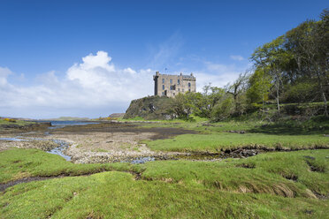 Vereinigtes Königreich, Schottland, Ansicht von Dunvegan Castle - EL000220