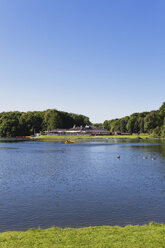 Germany, North Rhine Westphalia, Cologne, View of Decksteiner Lake - GW002273