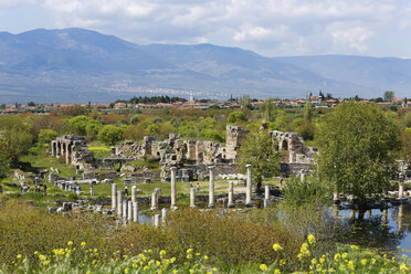 Turkey, View of Hadrianic Baths - SIE004054