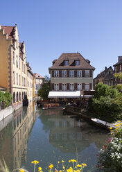 Frankreich, Colmar, Blick auf Venedig Petite mit Restaurant - AM000655