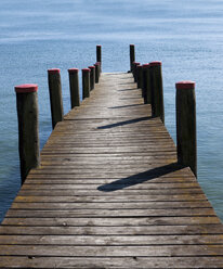 Germany, Baden Wuerttemberg, Jetty on Lake Constance - AM000666