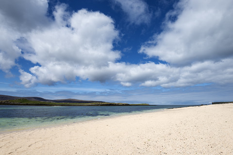 Vereinigtes Königreich, Schottland, Blick auf den Korallenstrand bei Dunvegan, lizenzfreies Stockfoto