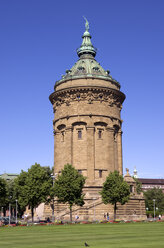 Deutschland, Mannheim, Blick auf den Wasserturm - ALE000047