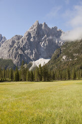 Italy, South Tyrol, Dolomites, Alta Pusteria, Mountainscape - SKF001450