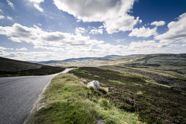 Großbritannien, Schottland, Landschaft in Perthshire - SBDF000192