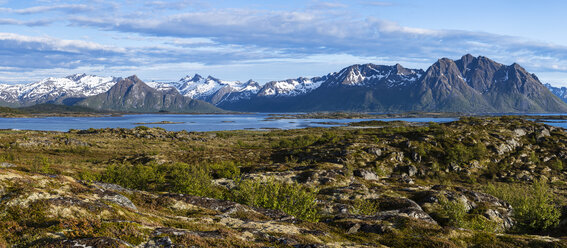 Norwegen, Blick auf den Berg - STSF000066