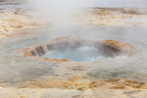 Island, Geysir Strokkur - STDF000021