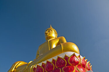 Thailand, Nong Khai, Statue von Gautama Buddha - WGF000001