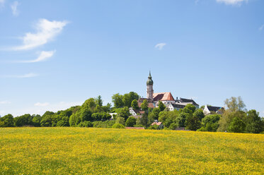 Deutschland, Bayern, Ansicht des Klosters Andechs - UMF000623