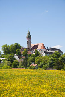 Deutschland, Bayern, Ansicht des Klosters Andechs - UMF000624