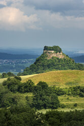 Germany, Baden Wuerttemberg, Constance, View of Hohenkraehen volcano in summer - ELF000344