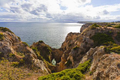 Portugal, Lagos, Blick auf Ponta da Piedade - WDF001870