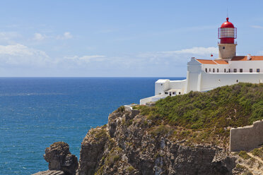 Portugal, Lagos, View of lighthouse at Cape St Vincent - WDF001855