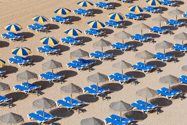 Portugal, Lagos, Empty beach loungers - WDF001841