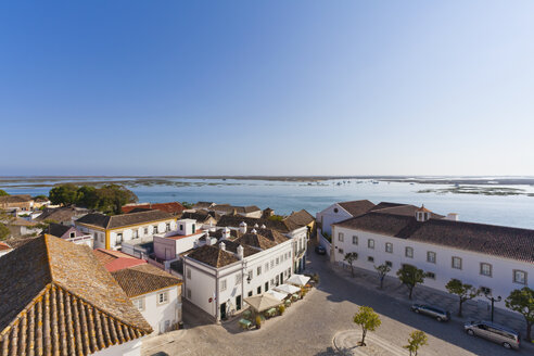 Portugal, Faro, Blick auf den Largo da Se - WDF001827