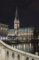 Deutschland, Hamburg, Blick auf Rathaus und Alsterfleet - NKF000002