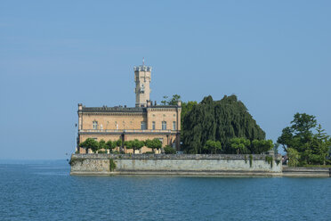 Deutschland, Baden Württemberg, Blick auf Schloss Montfort am Bodensee - ELF000370