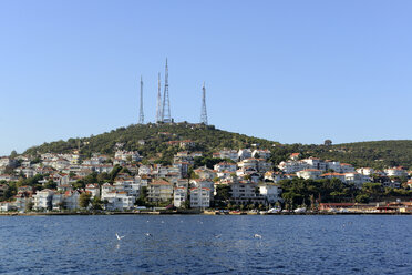 Turkey, Istanbul, View of Kinaliada island - LH000270