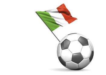 Fußball Flagge von Italien gegen weißen Hintergrund - ALF000089