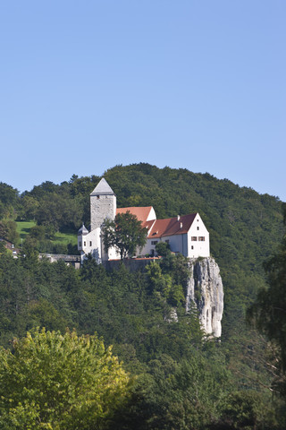 Deutschland, Bayern, Ansicht der Burg Prunn, lizenzfreies Stockfoto