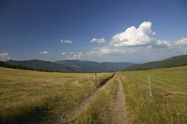 Frankreich, Blick auf die Landschaft - DHL000018