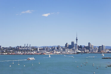 New Zealand, View of Auckland skyline - GWF002383
