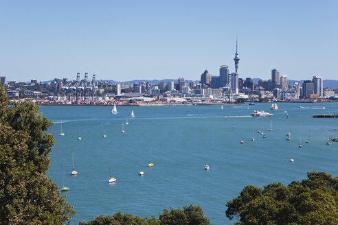 Neuseeland, Blick auf die Skyline von Auckland - GWF002382