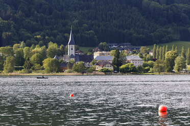 Austria, Carinthia, View of Lake Ossiach - SIE004261
