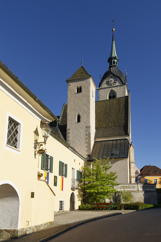 Österreich, Kärnten, Carl Auer von Welsbach Museum und Pfarrkirche, lizenzfreies Stockfoto