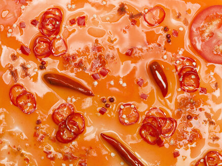 Surface of red sauce, close-up - CHF000063