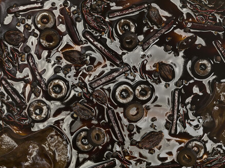 Surface of black sauce, close-up - CHF000066