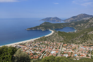 Türkei, Ägäis, Blick auf die Lykische Küste vom Lykischen Weg - SIEF004336