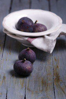Figs in a bowl - ODF000408
