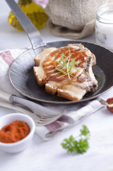 Pork chop in frying pan - ODF000421