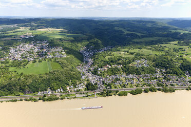 Deutschland, Rheinland-Pfalz, Hochwasser des Rheins bei Dattenberg, Luftbild - CSF019949