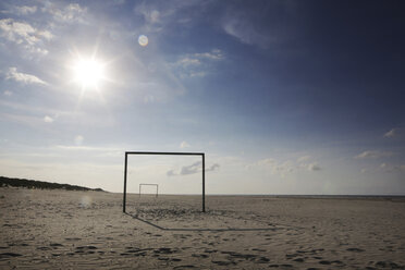 Germany, Lower Saxony, East Frisia, Langeoog, goal at the beach - JATF000350