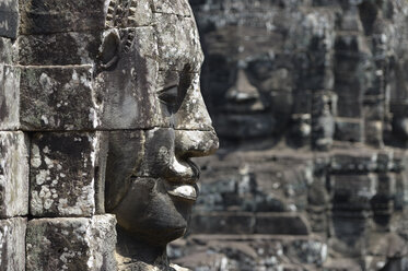 Asia, Cambodia, Angkor Thom, face tower with faces of Bodhisattva - FLK000063