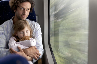 Father and daughter in a train - KFF000228