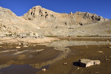 Türkei, Hoch- oder Anti-Taurusgebirge, Aladaglar-Nationalpark, Yedigoeller-Hochebene, Teich - ES000568