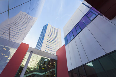 Germany, Saxony, Leipzig, Modern architecture at university and City-Hochhaus - WD002007