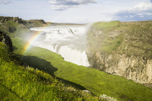 Island, Gullfoss Wasserfall - MBEF000745