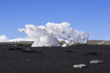 Iceland, Austurland, Jokulsarlon Glacial Lagoon near Vatnajokull National Park - STSF000153