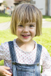 Germany, Baden-Wuerttemberg, portrait of little girl - LVF000243