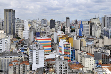 Brasilien, Sao Paulo, Wolkenkratzer - FLKF000170