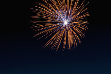 Fireworks exploding in the sky at night - KJF000272